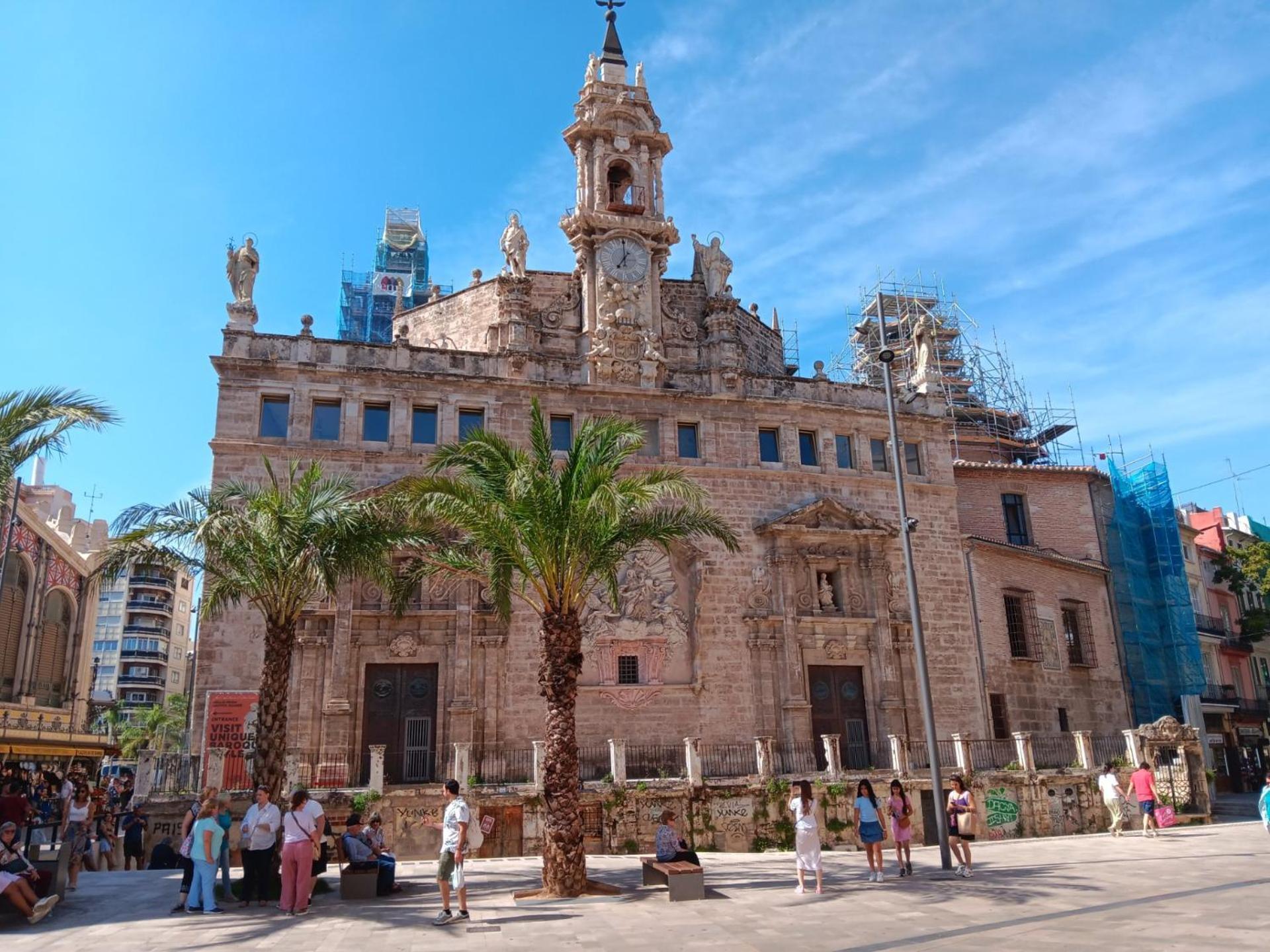 Near Plaza Ayuntamiento In The Historic Center Of Appartement *